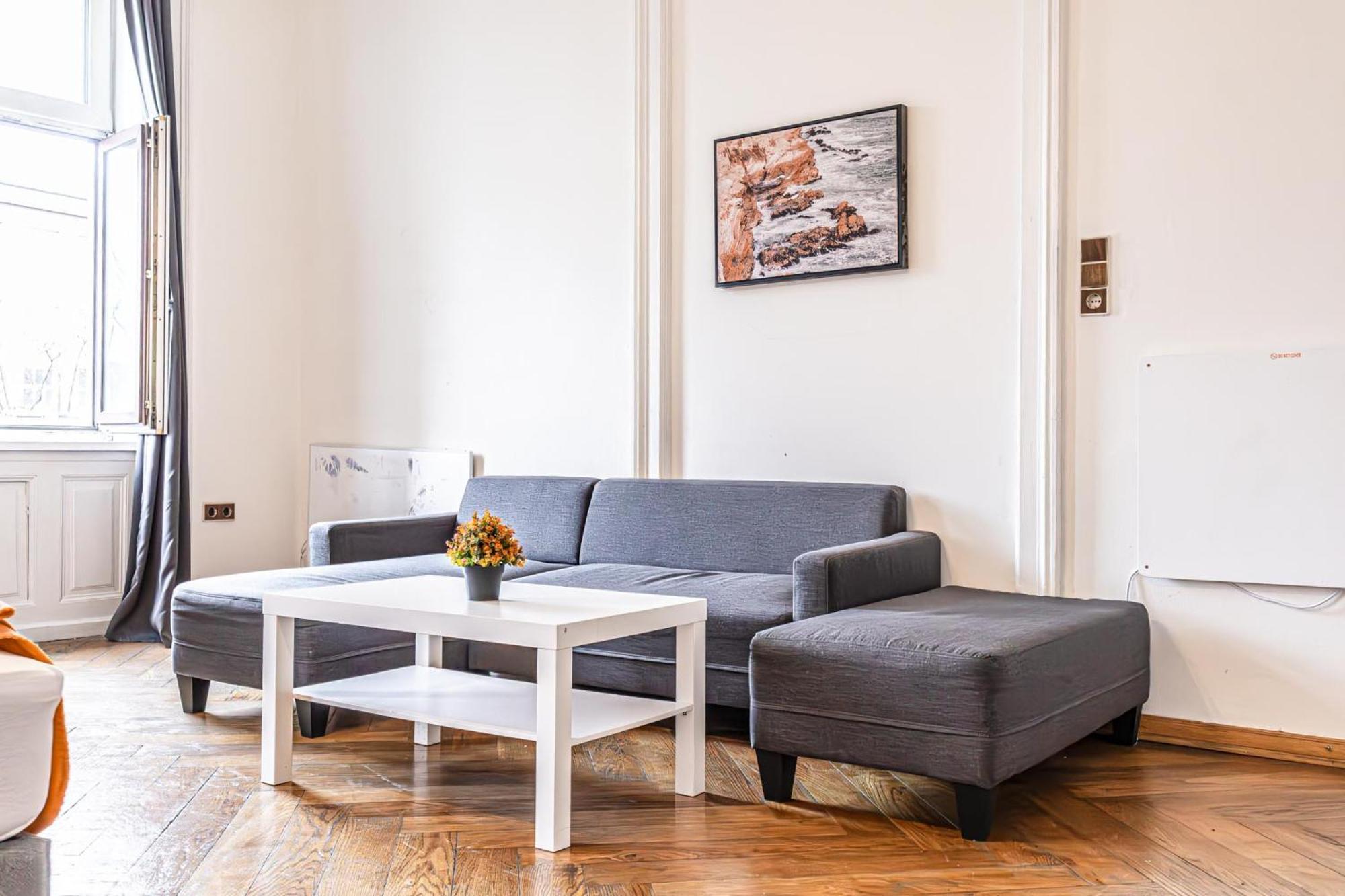 Gorgeous 1Br Apt Near Akh Hospital Вена Экстерьер фото